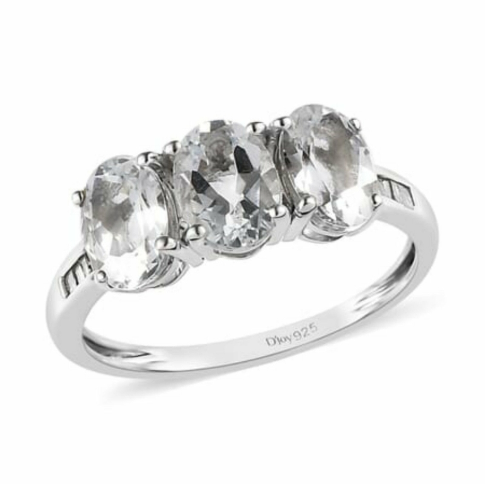 NWOT Alluring Goshenite and Diamond  3 Stone Ring Size 9